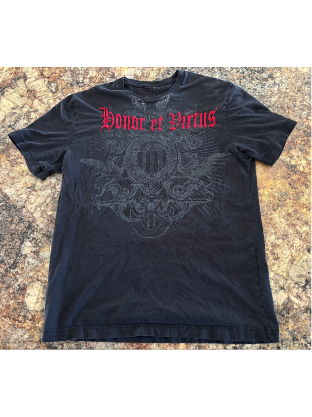 Old Navy Honor et Virtus Graphic Tee Black Men’s M